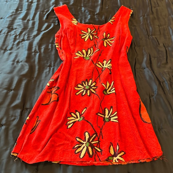 Red 60s Daisy Dress - Picture 5 of 7